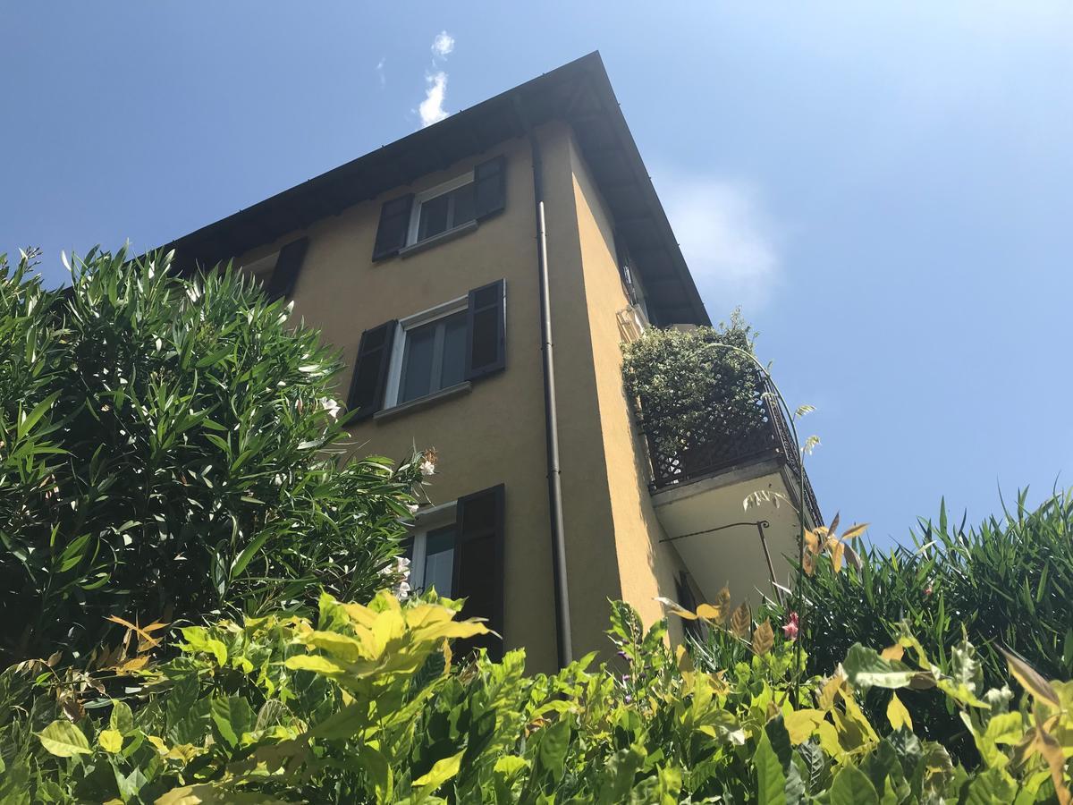 Una Terrazza Da Sogno By Rent All Como Apartment Carate Urio Exterior photo